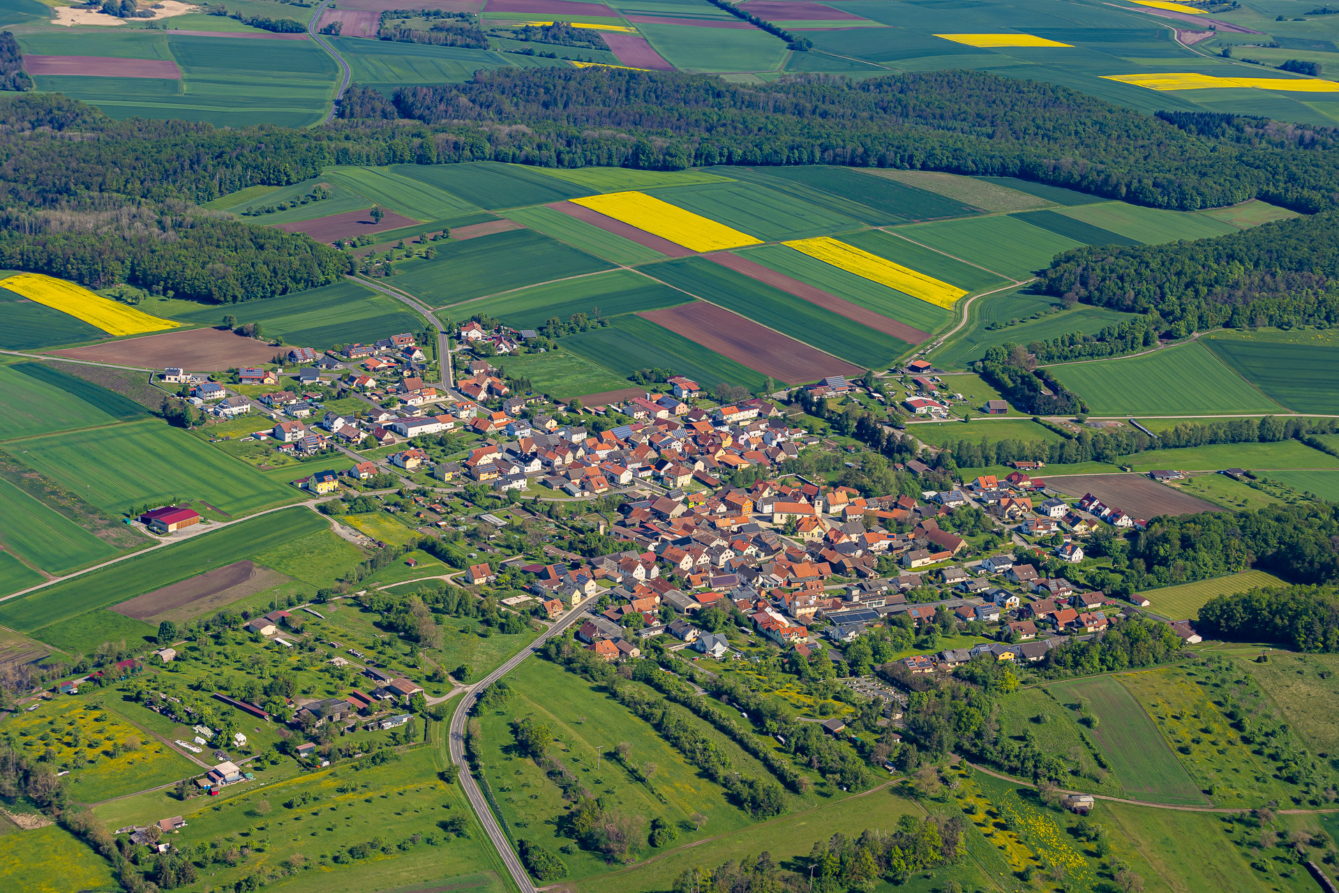 Leider haben wir keinen Alternativtext zu diesem Bild, aber wir arbeiten daran.