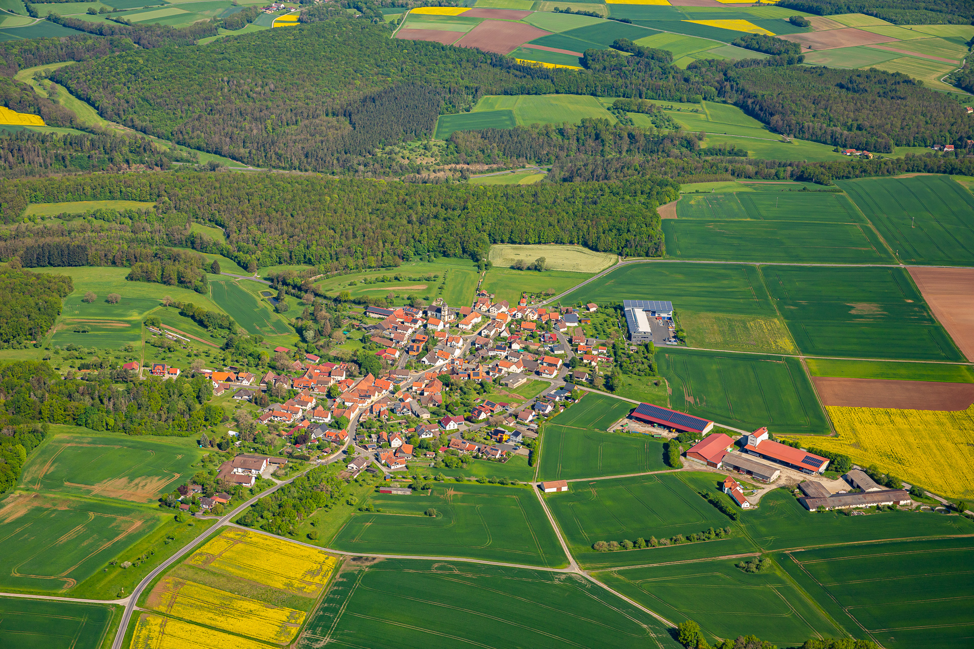 Leider haben wir keinen Alternativtext zu diesem Bild, aber wir arbeiten daran.