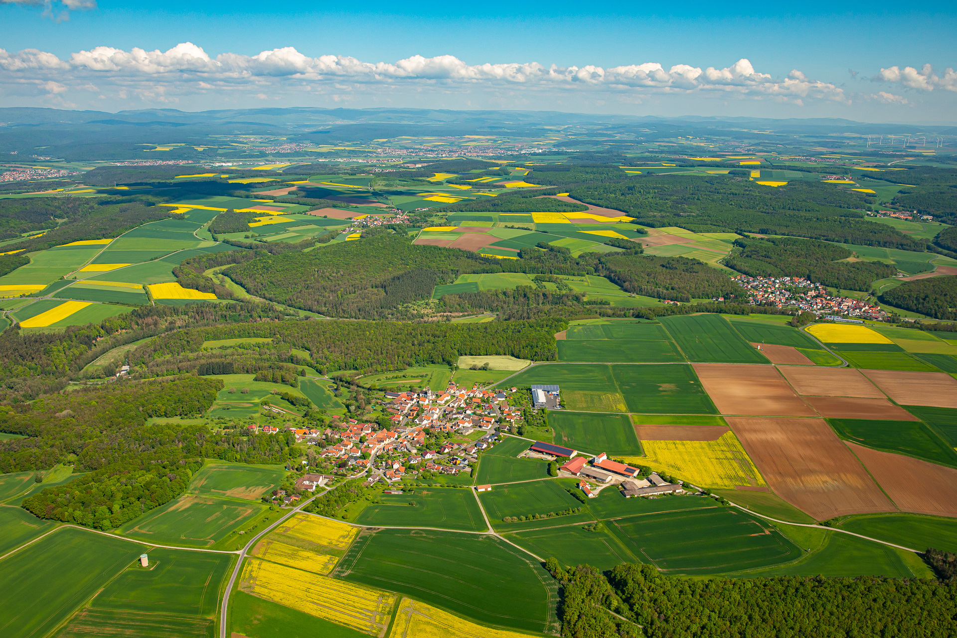 Leider haben wir keinen Alternativtext zu diesem Bild, aber wir arbeiten daran.