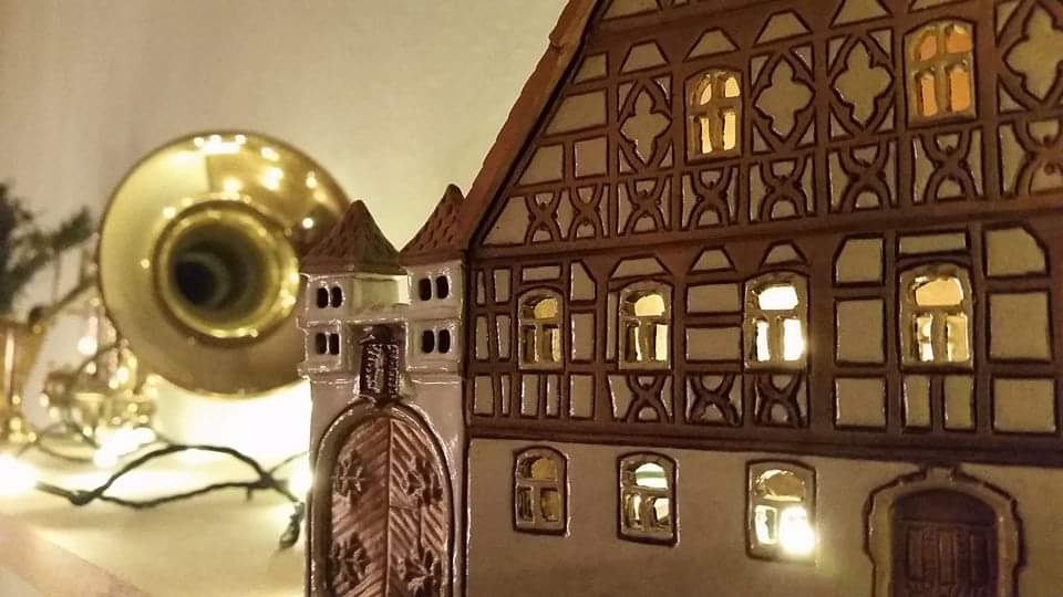 Fensterzauber - feierliche Adventskalendereröffnung